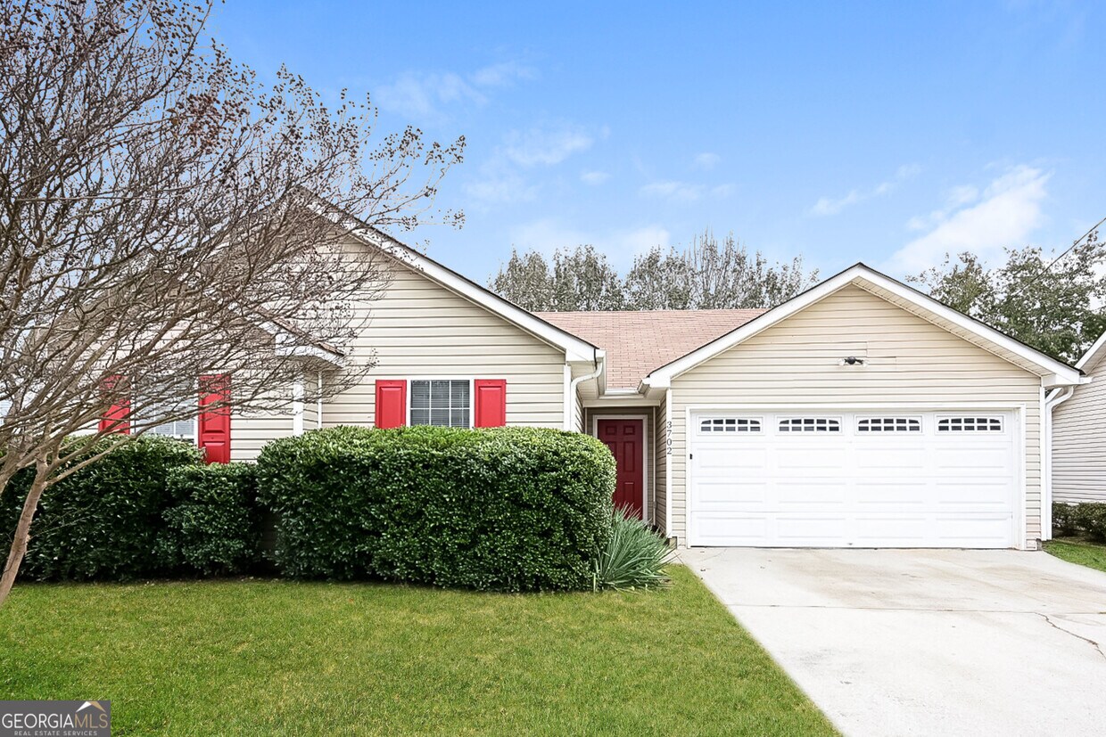 Foto principal - 3702 Salem Chapel Dr