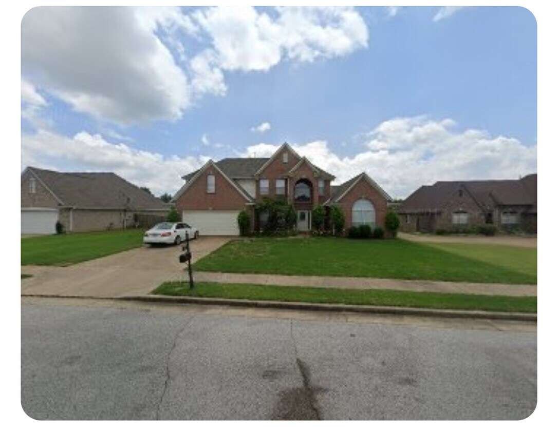 Primary Photo - 71 W Grand Heights Dr