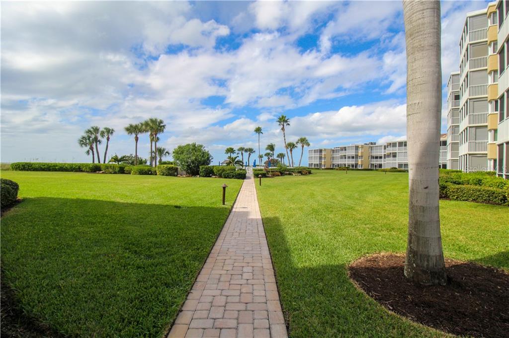 Foto principal - 4805 Gulf of Mexico Dr