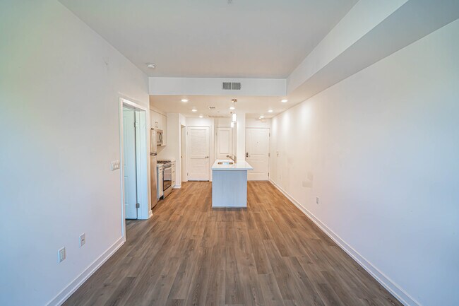 Foto del edificio - Monticello Apartment Homes