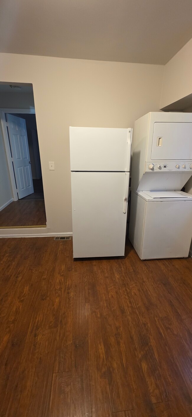 Foto del edificio - 120 S Mount St