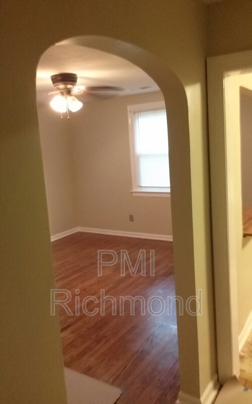 Foto del edificio - 6407 Fitzhugh Ave