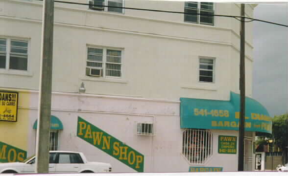 Foto del edificio - 2300 W Flagler St
