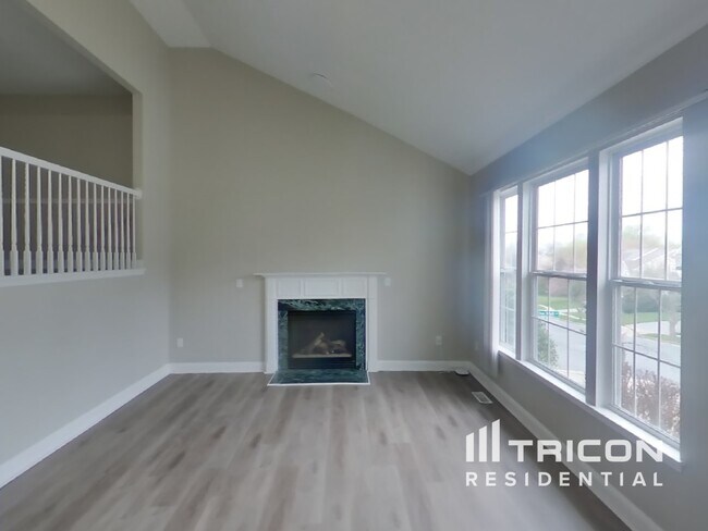 Foto del edificio - 7 Stone Garden Ct