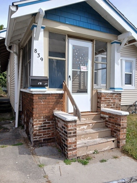 Foto del edificio - 839 Dunwood Ct