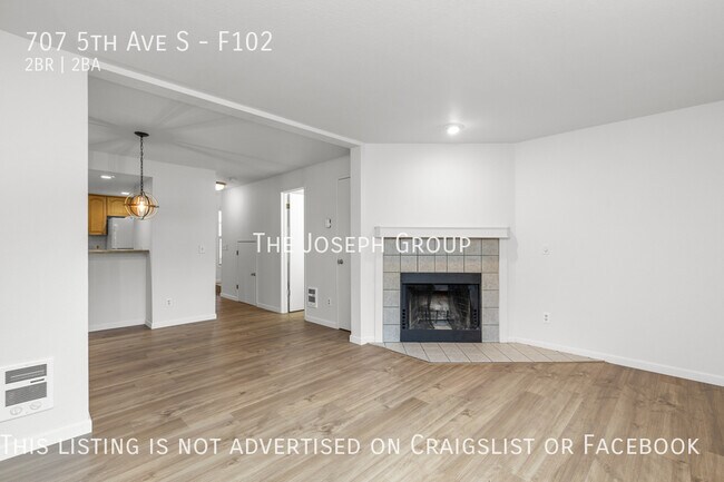 Building Photo - Newly renovated 2 bed/1.5 bath in Kent!