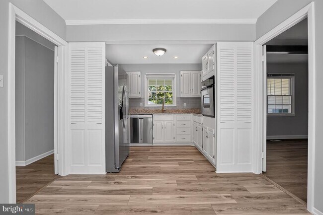 Foto del edificio - 4202 Marble Ln