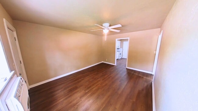 Foto del edificio - 1505 NW Smith Ave