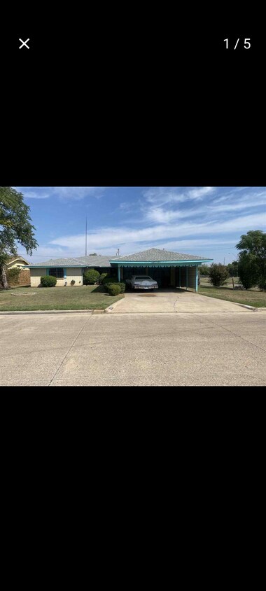 Foto principal - 1501 SW Monroe Ave