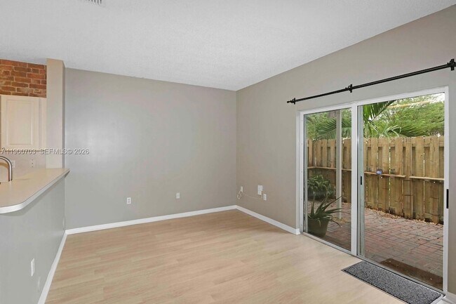 Foto del edificio - 2239 SE 25th Ave