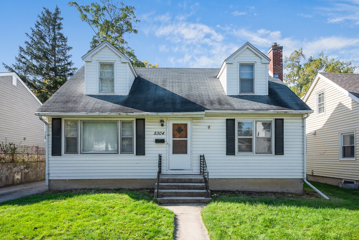 5304 Blodgett Ave, Downers Grove, IL 60515 House Rental in Downers