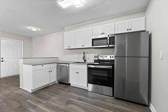 Interior Photo - Channing East