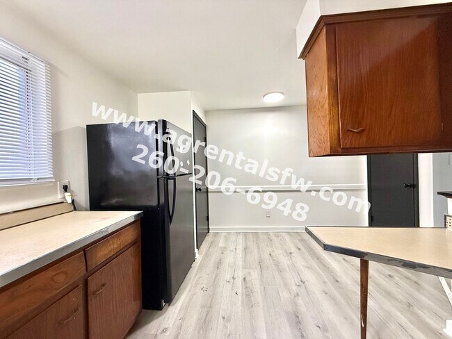 Foto del edificio - 4729 Northcrest Dr