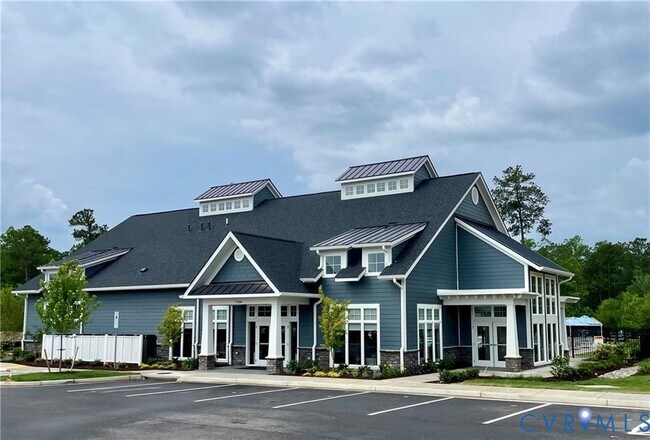 Building Photo - 6025 Crosswinds Blvd