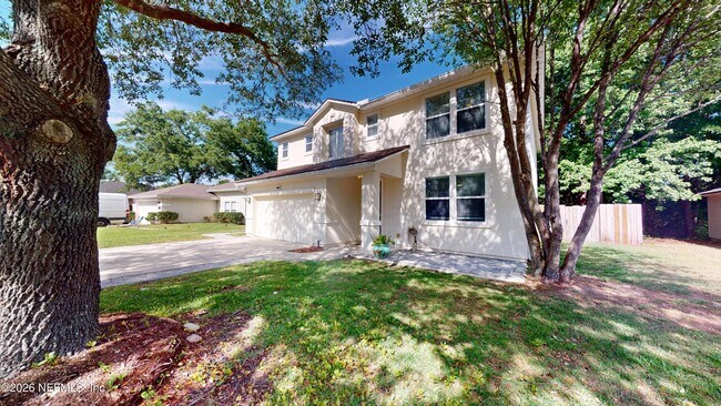 Foto del edificio - 1063 Collinswood Dr W