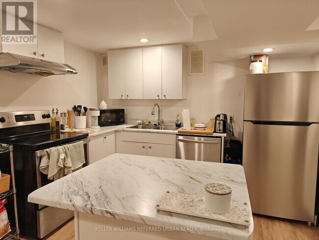 Photo du bâtiment - 67 Fortrose Crescent