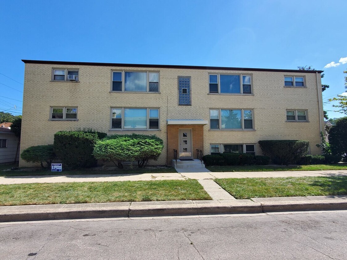 Primary Photo - 4805 N Major Ave
