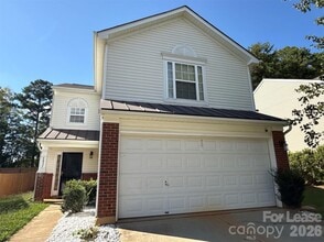 Building Photo - 6831 Sunman Rd