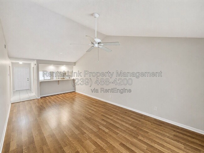 Foto del edificio - 9820 Citadel Ln