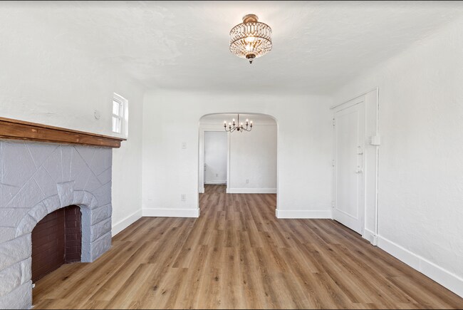 Foto del edificio - 270 Beverly Rd