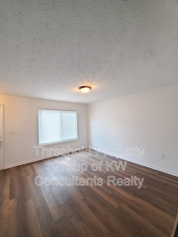 Building Photo - 3672-3678 Arnelle Road - 3678