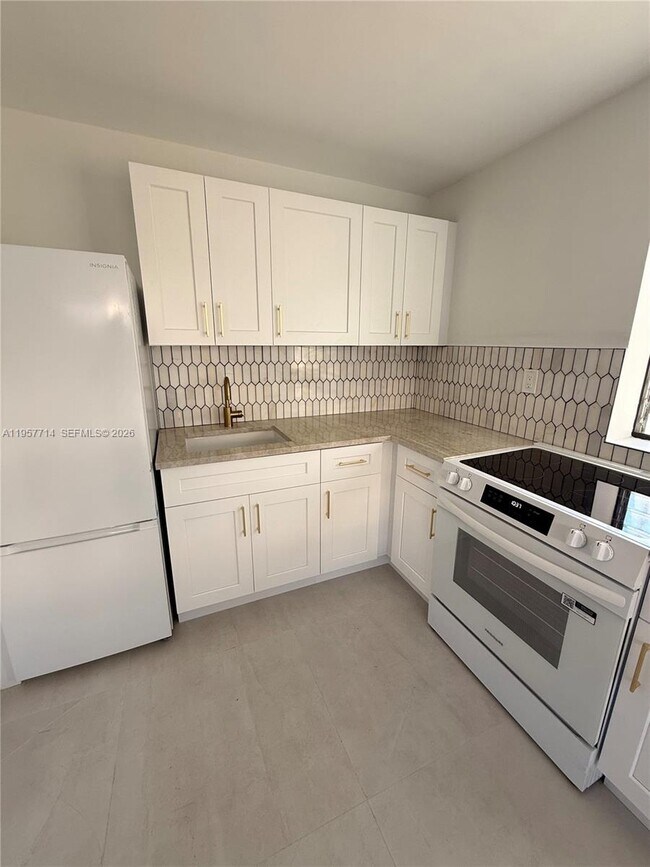 Foto del edificio - 525 SW 22nd Ave