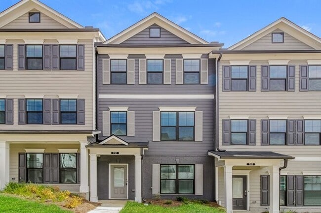 Photo - 791 Calvin Pk Dr Townhome