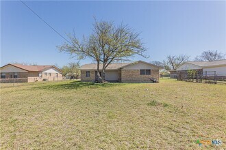 Building Photo - 1805 N 38th St