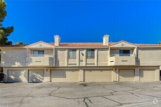 Building Photo - 2633 Durango Dr