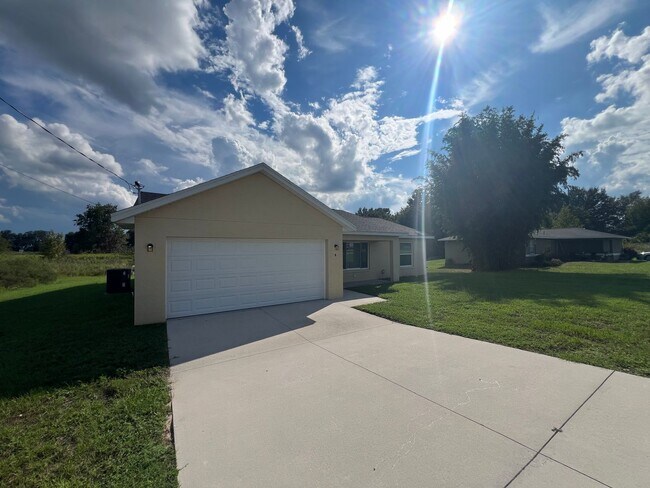 Building Photo - 3 BD/2BA Home in Beautiful Ocala!!!