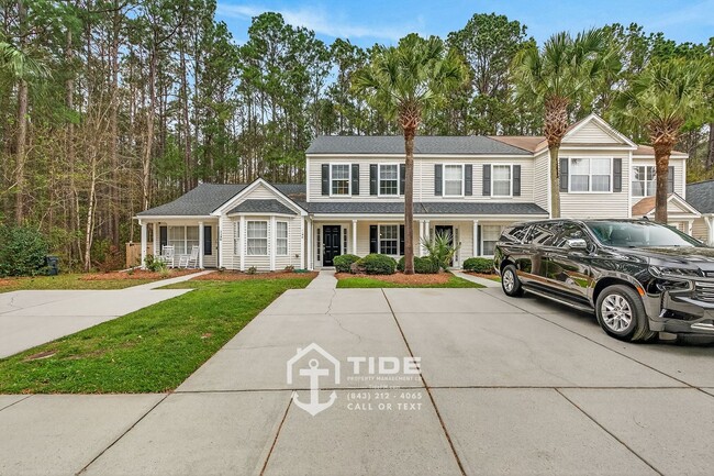 Building Photo - Townhome Living on Daniel Island