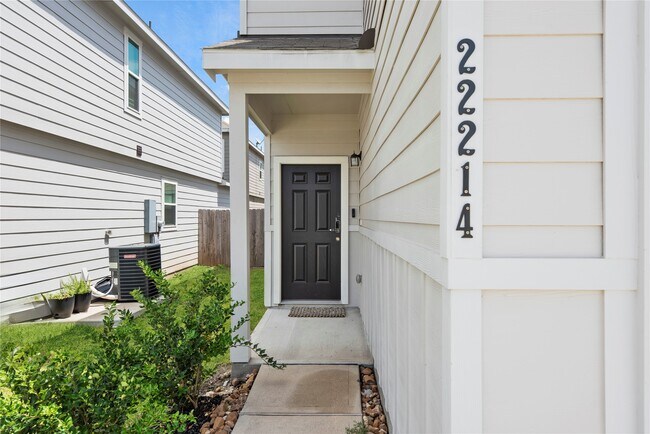 Building Photo - 22214 Sovereign Hts Ln.