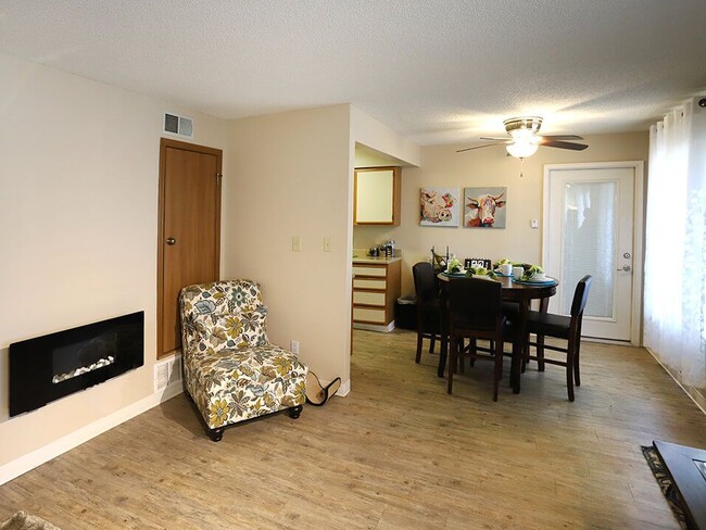 Connected Living and Dining Area - Berkshire Apartments and Townhomes