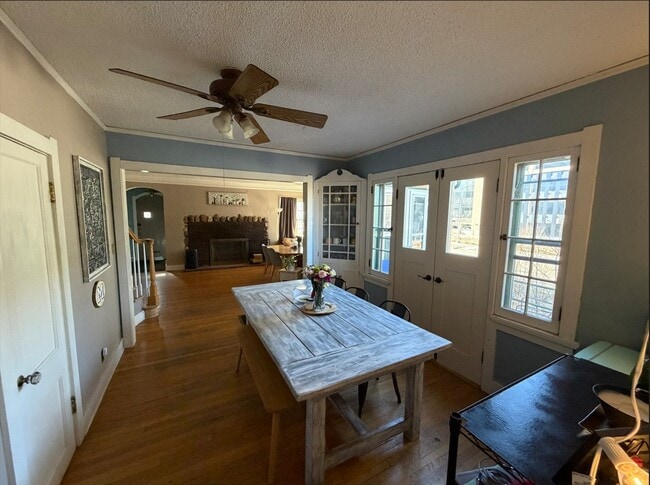 Building Photo - 1801 Arapahoe St