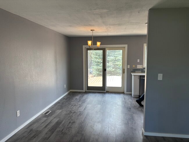 Dining Room - 3613 S Olathe St