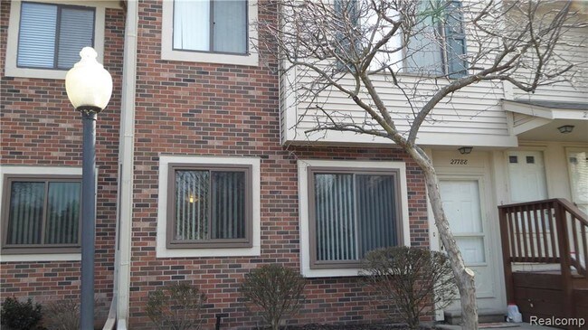 Foto del edificio - 27788 Harrison Woods Ln