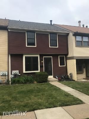 Foto del edificio - 3 br, 1.5 bath Townhome - 101 Hopkins Ct