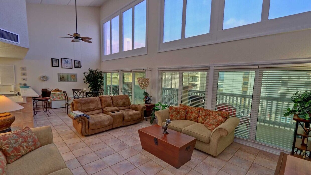 Foto principal - 127 E Morningside Dr