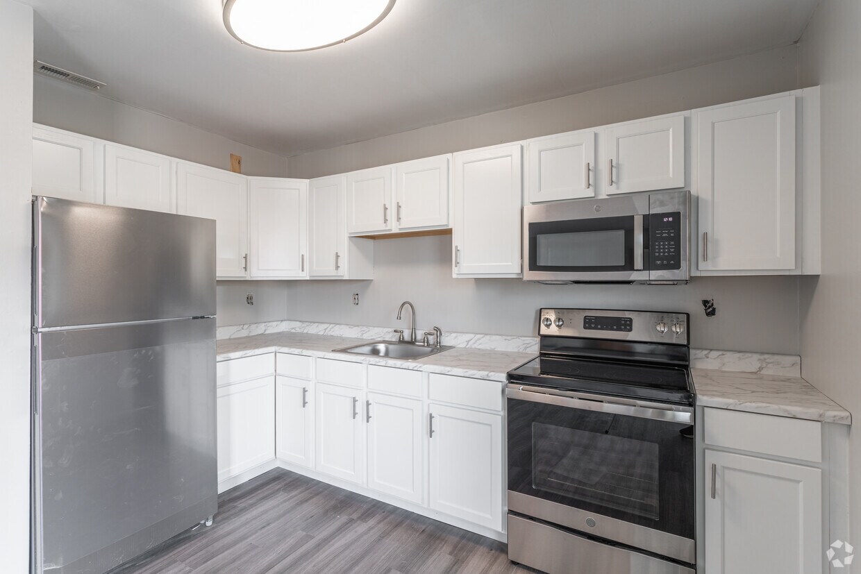 3HAB, 1.5BA - Cocina - Enclave at Bay