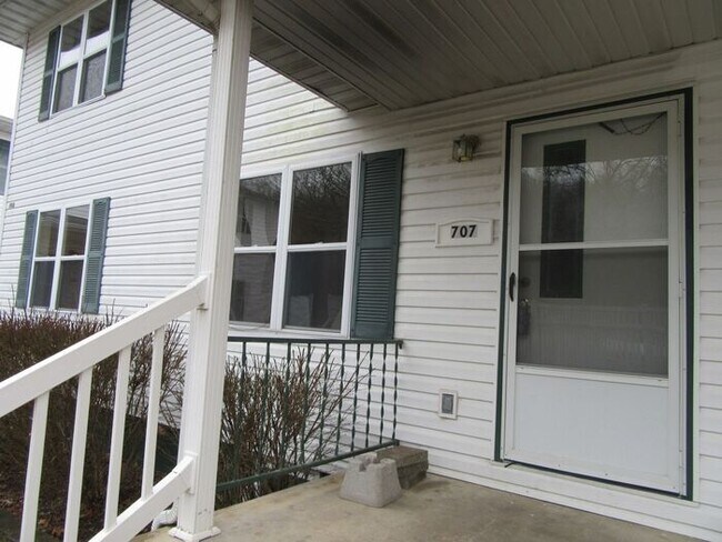 Building Photo - Available March 14th!