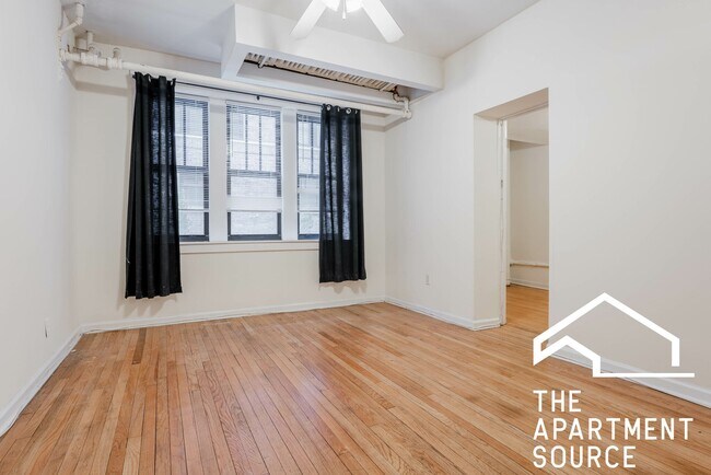 Photo - 638 W Arlington Pl Apartment