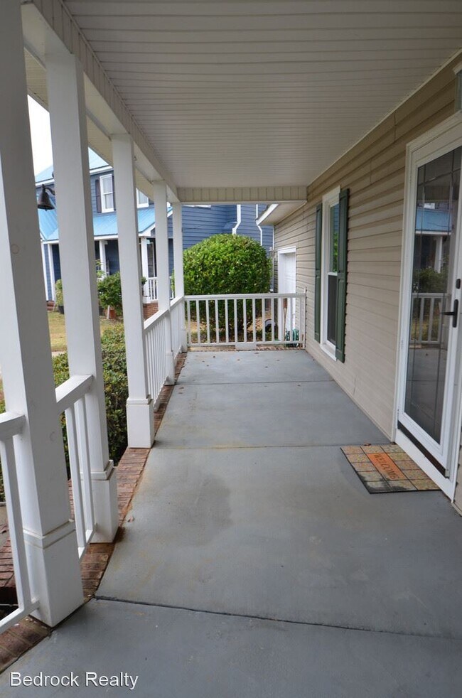 Building Photo - 3 br, 2.5 bath House - 294 Potash Place