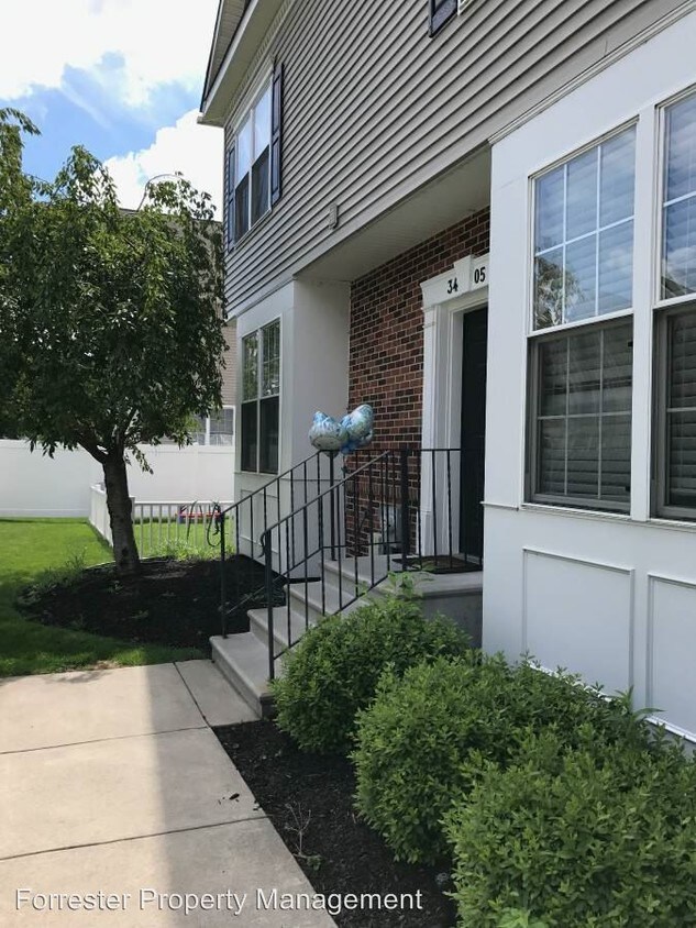 Foto principal - 3405 Tuscany Dr
