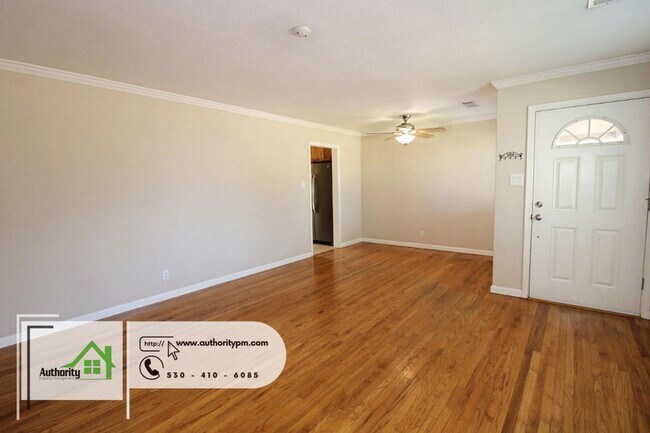 Foto del edificio - 1411 Jeffries Ave