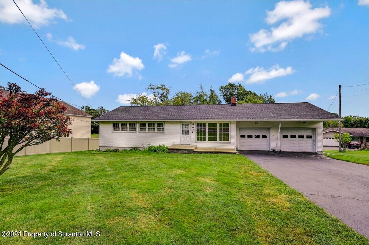 Foto principal - 710 Griffin Rd