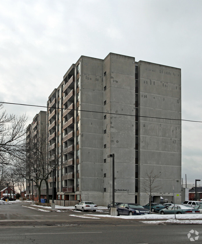 Photo du bâtiment - King Charles Court