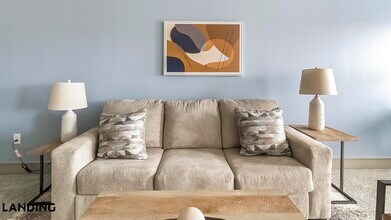 Building Photo - 18021 Kingsland Blvd