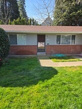 Building Photo - 11054-11054 NE Glisan St