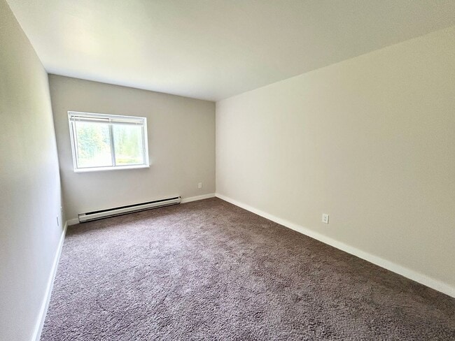 Interior Photo - 30 Black Creek