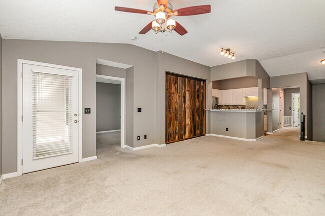 Foto del edificio - 770 Cantering Hills Way